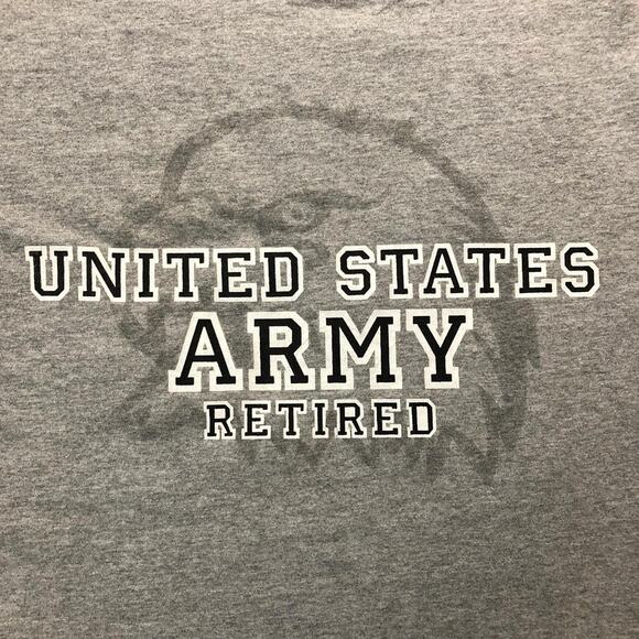 Men’s Retired US Army Graphic Logo Tee - Picture 3 of 4